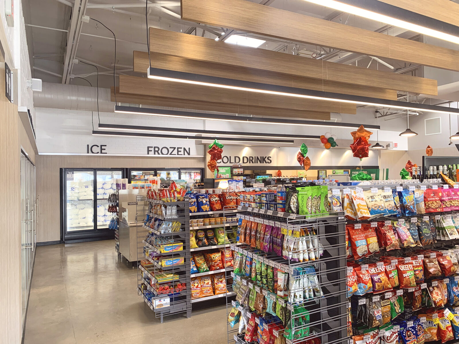 In-Store Navigation & Décor